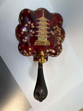 Vintage Marumi Made‎ in Occupied Japan Lacquerware Metal Base Hand Mirror